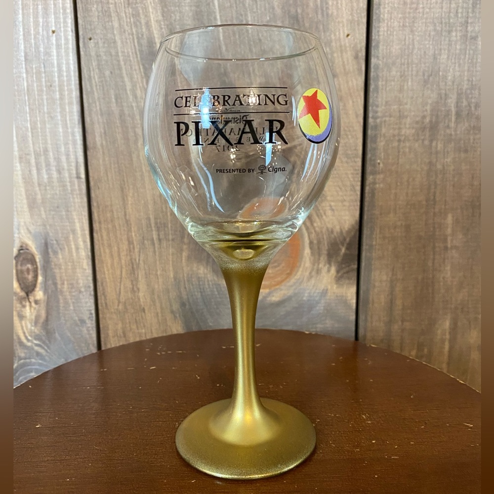 runDisney 2017 Disneyland Half Marathon Weekend Wine Glass